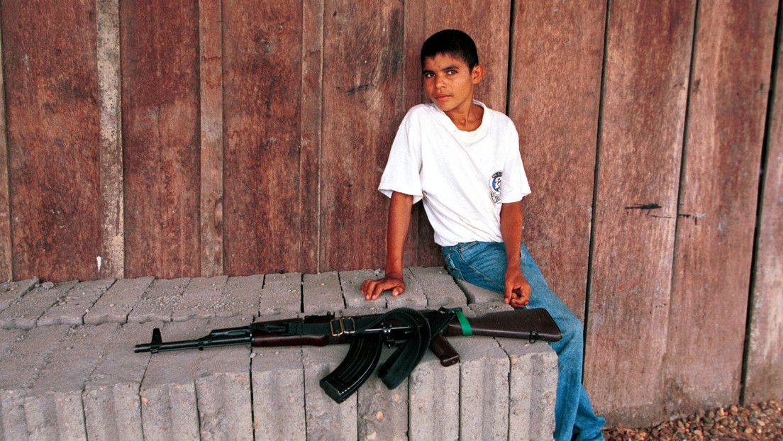 Desgarrador! Más de 64.000 menores muertos en 33 años del conflicto armado en Colombia